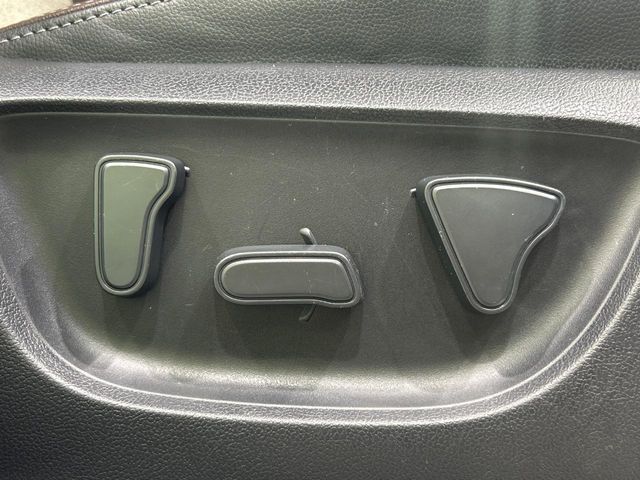 TOYOTA YARIS CROSS HYBRID 2021