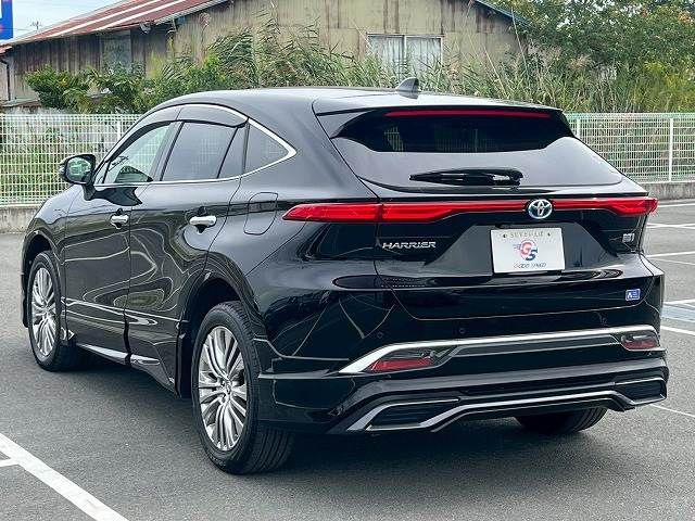 TOYOTA HARRIER HYBRID 2020