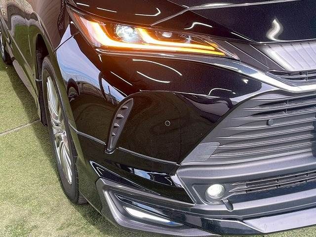 TOYOTA HARRIER HYBRID 2020
