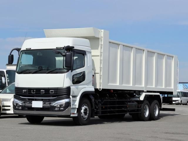 MITSUBISHI FUSOU SUPER GREAT 2025