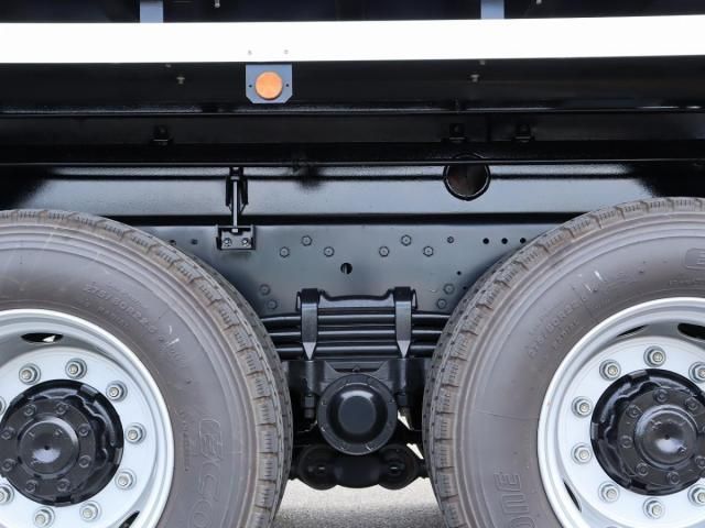 MITSUBISHI FUSOU SUPER GREAT 2025