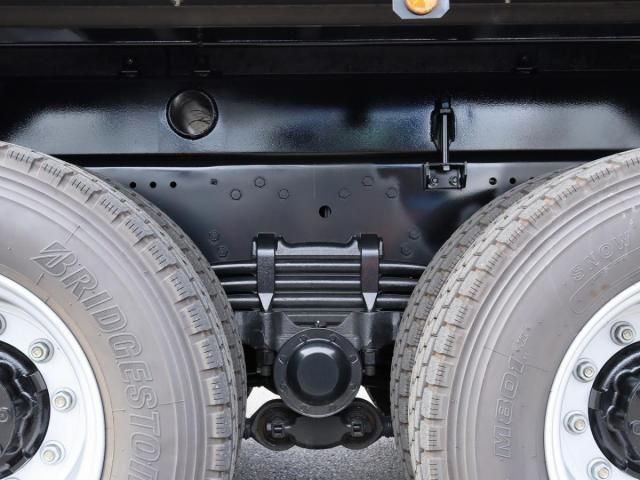 MITSUBISHI FUSOU SUPER GREAT 2025