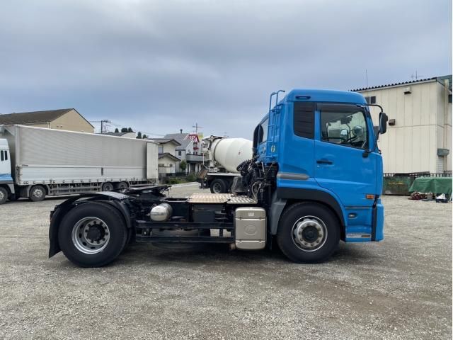 NISSAN DIESEL Quon 2018