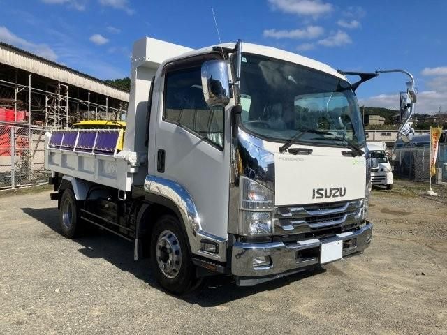 ISUZU FORWARD 2019