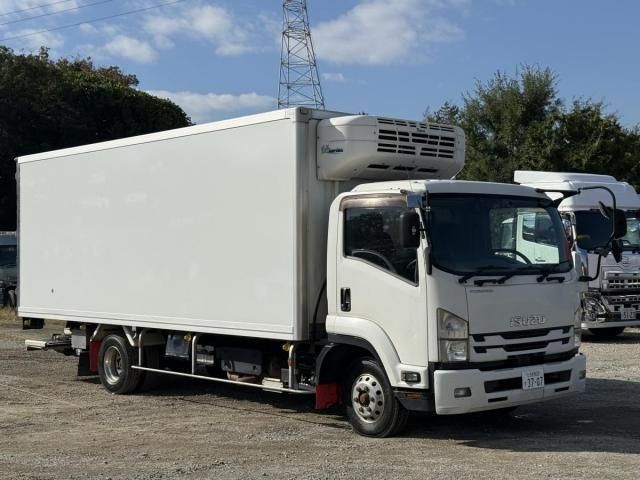 ISUZU FORWARD 2017