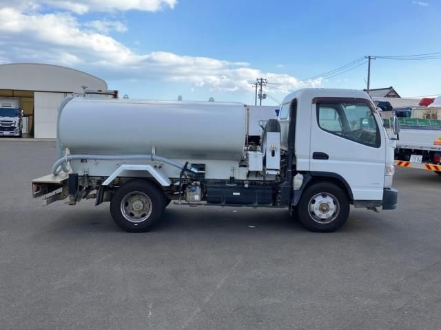 MITSUBISHI CANTER 2019