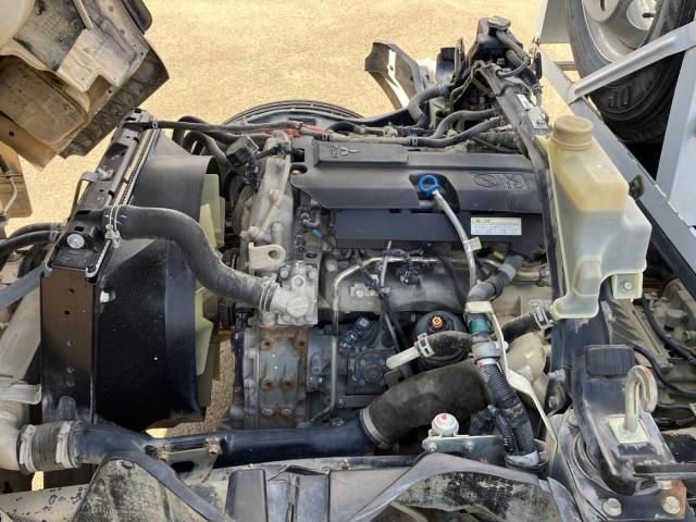 MITSUBISHI CANTER 2019