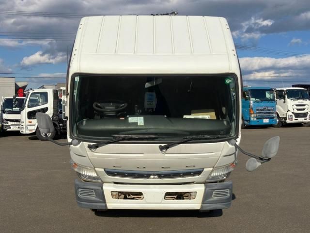 MITSUBISHI CANTER 2019