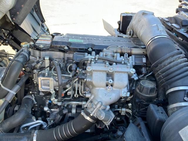 MITSUBISHI FUSOU FIGHTER 2016