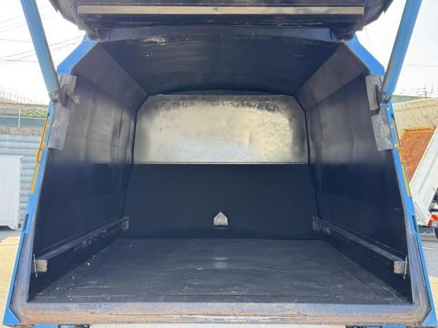 MITSUBISHI FUSOU FIGHTER 2012