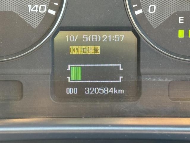 MITSUBISHI FUSOU FIGHTER 2012