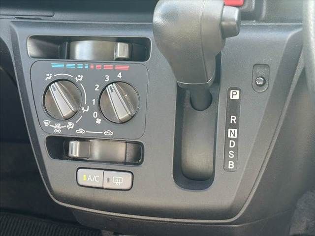 DAIHATSU MIRA e:S 2020