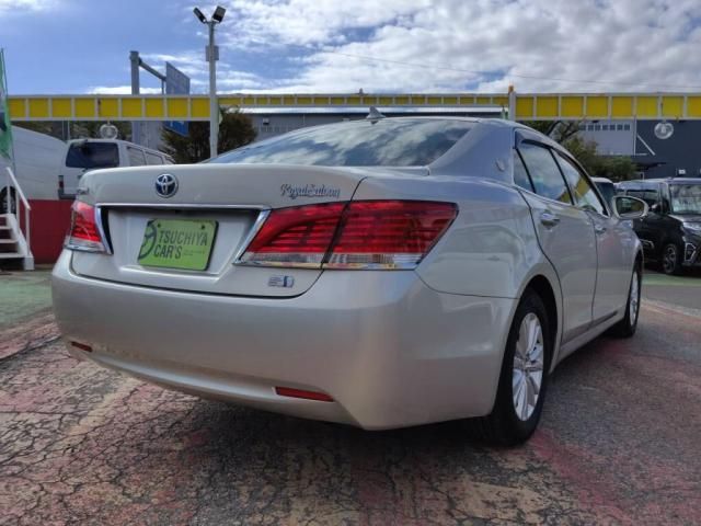 TOYOTA CROWN sedan hybrid 2013