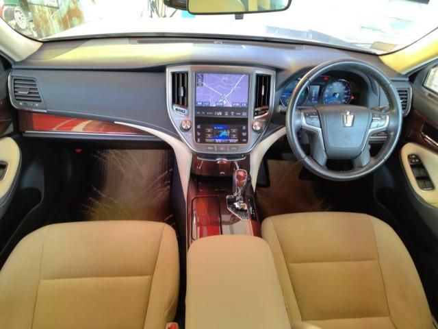 TOYOTA CROWN sedan hybrid 2013