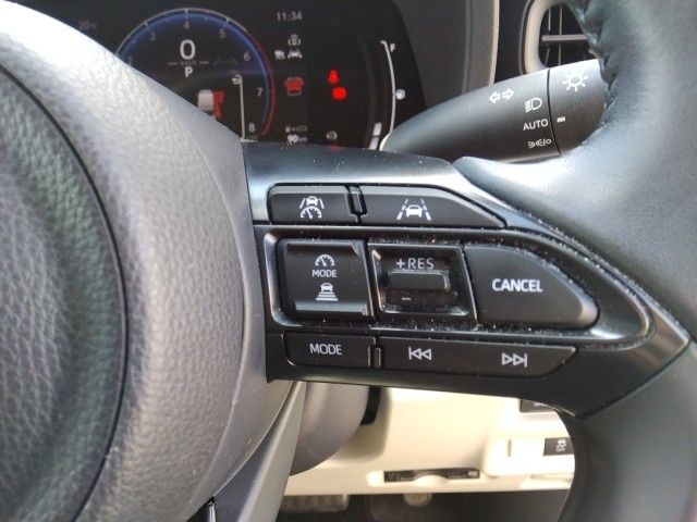 TOYOTA SIENTA HYBRID 2023