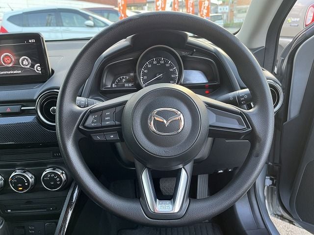 MAZDA DEMIO 2019