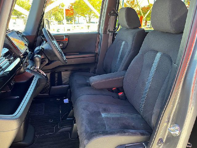 HONDA N BOX CUSTOM 2021