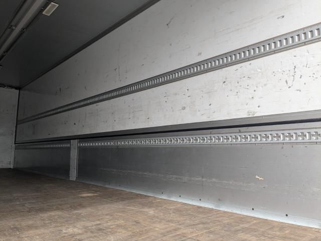 MITSUBISHI FUSOU SUPER GREAT 2017