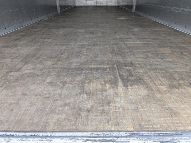 MITSUBISHI FUSOU SUPER GREAT 2017