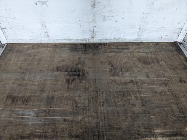 MITSUBISHI FUSOU SUPER GREAT 2017