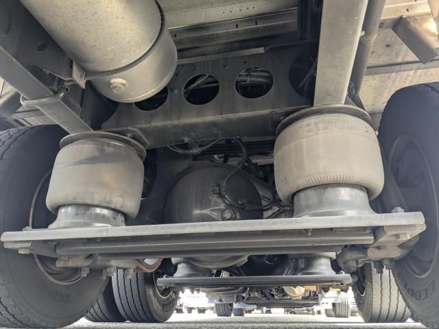 MITSUBISHI FUSOU SUPER GREAT 2017