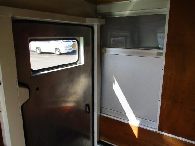 MITSUBISHI CANTER GUTS 1996