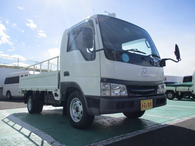 MAZDA TITAN DUSH 2004