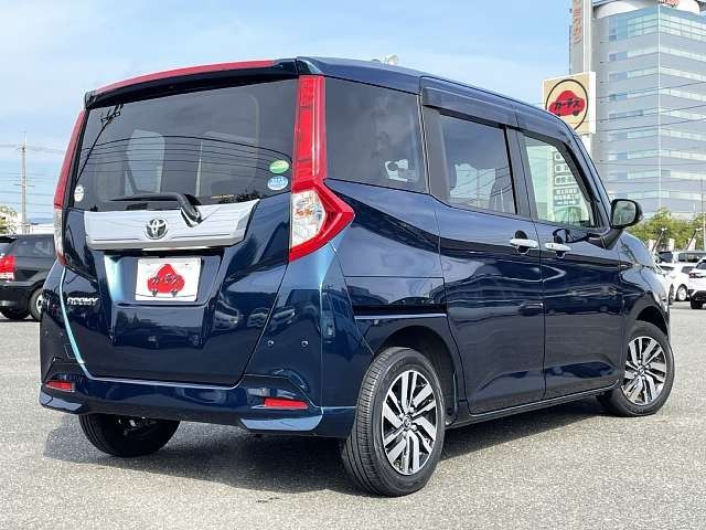 TOYOTA ROOMY 2019