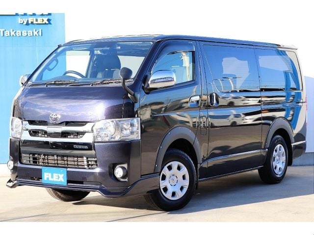 TOYOTA HIACE van 4WD 2018