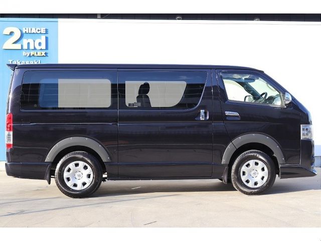 TOYOTA HIACE van 4WD 2018