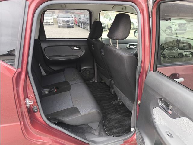 DAIHATSU MOVE CUSTOM 2015