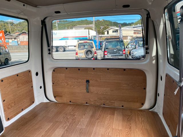 DAIHATSU HIJET CARGO 2012