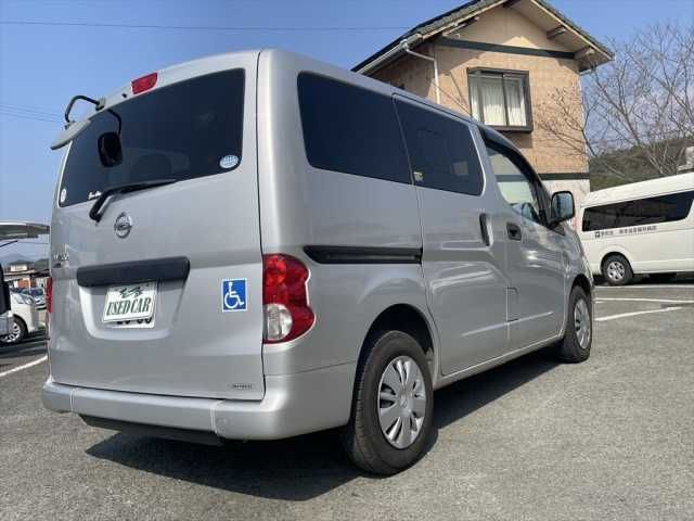 NISSAN NV200 VANETTE van 2018