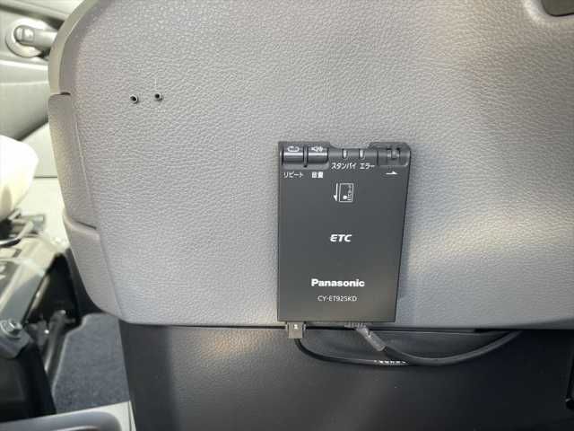 NISSAN NV200 VANETTE van 2018