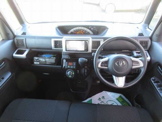 TOYOTA PIXIS MEGA 2020