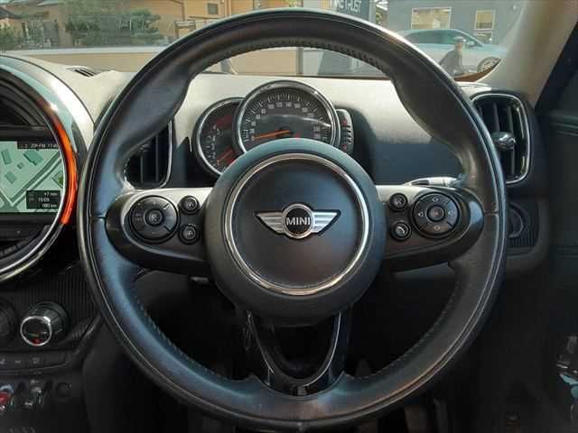 BMW BMW MINI COOPER D CROSSOVER 2017