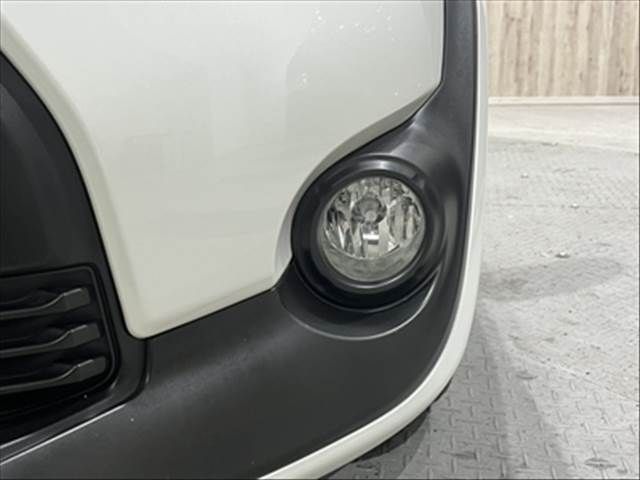 TOYOTA SIENTA HYBRID 2016