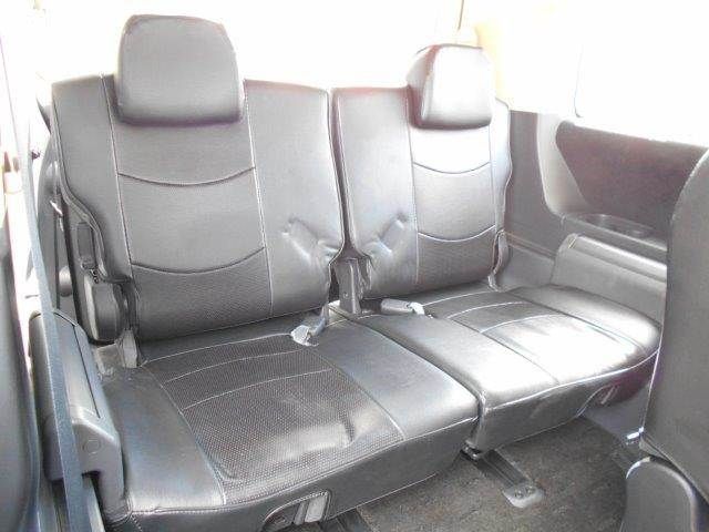 MITSUBISHI DELICA D:5 4WD 2011