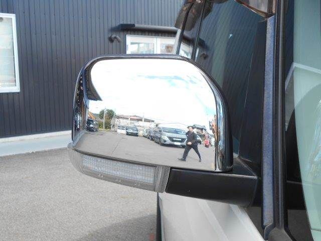 MITSUBISHI DELICA D:5 4WD 2011