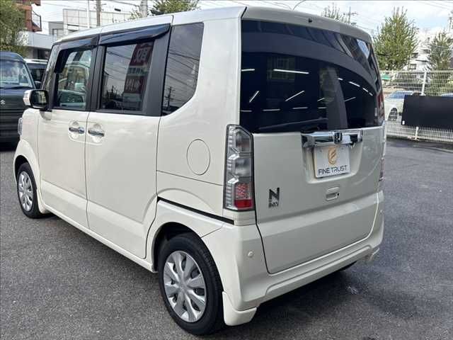 HONDA N BOX 2017