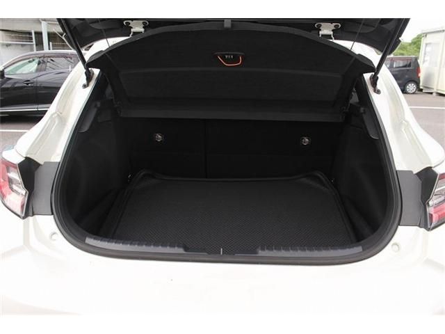 TOYOTA COROLLA SPORT HYBRID 2018