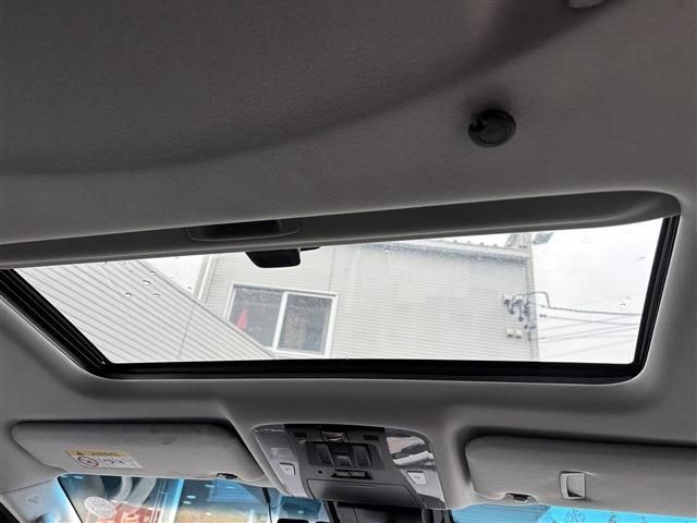 TOYOTA VELLFIRE  HYBRID 4WD 2018