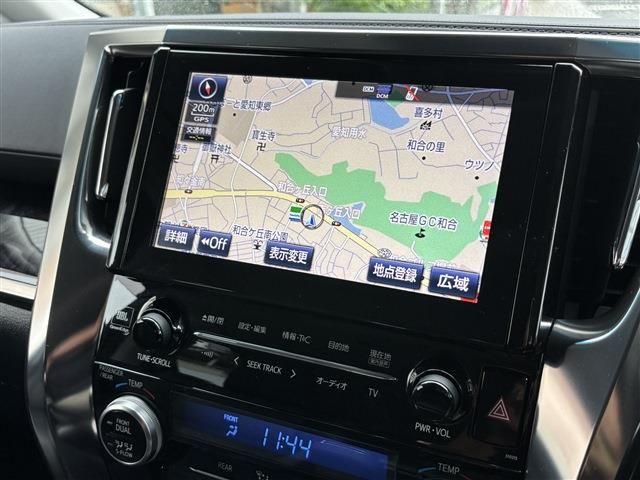 TOYOTA VELLFIRE  HYBRID 4WD 2018