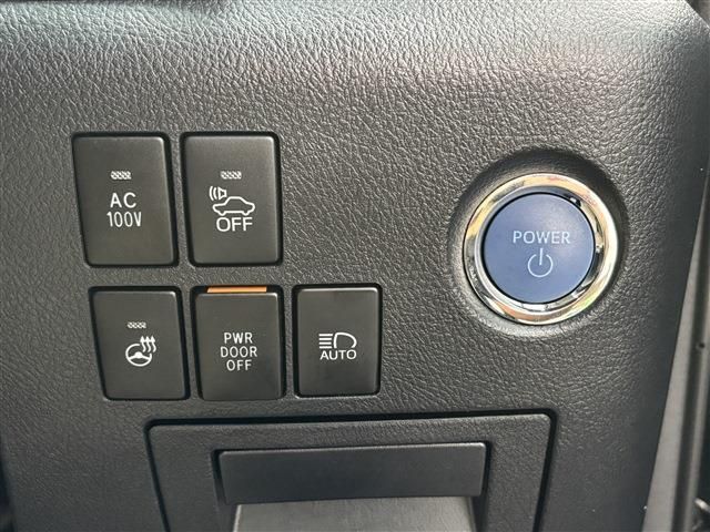 TOYOTA VELLFIRE  HYBRID 4WD 2018