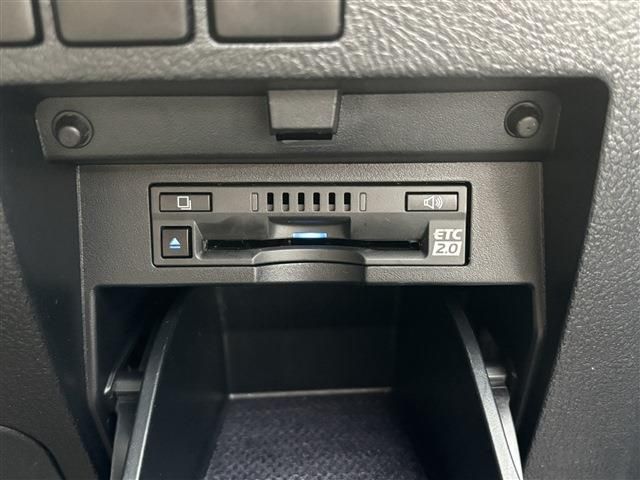 TOYOTA VELLFIRE  HYBRID 4WD 2018