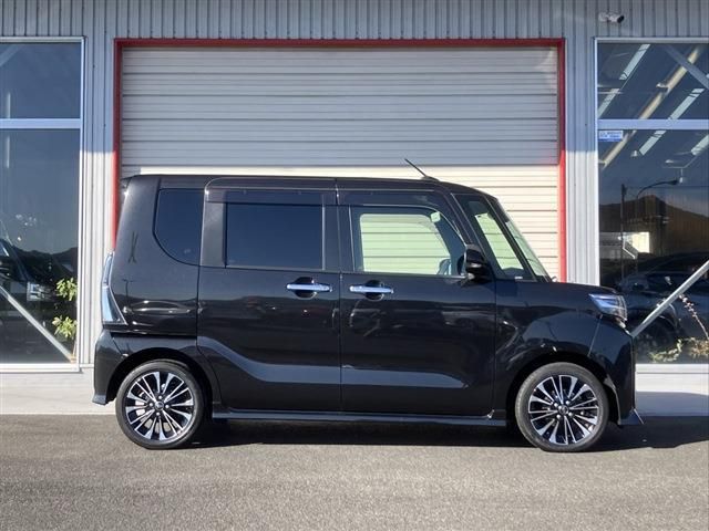 DAIHATSU TANTO CUSTOM 2022