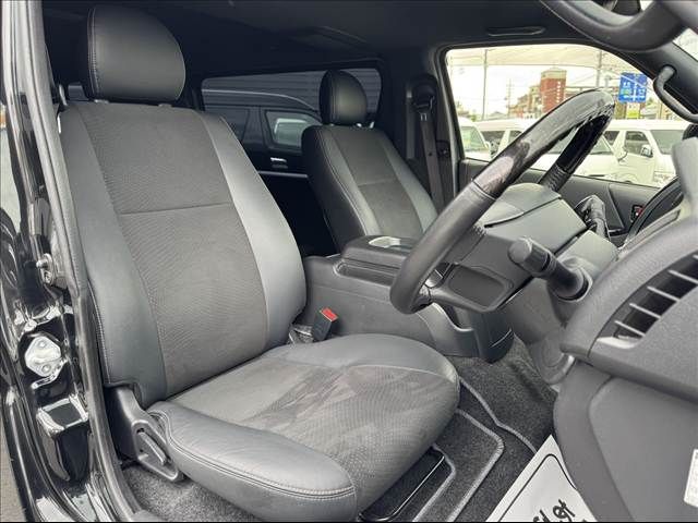 TOYOTA HIACE van 2WD 2021