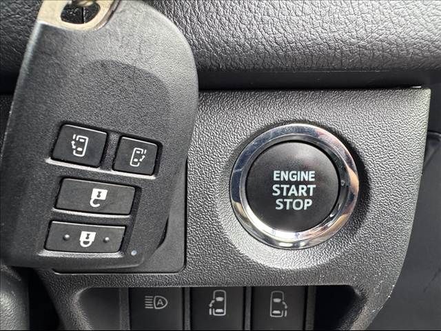 TOYOTA HIACE van 2WD 2021