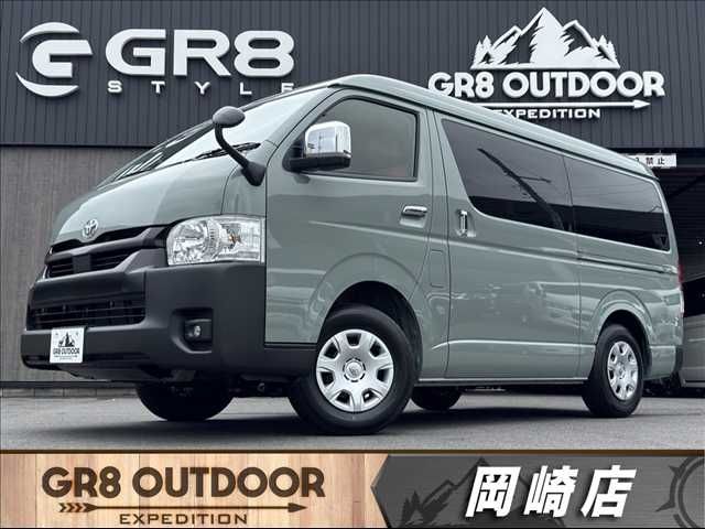 TOYOTA HIACE van 4WD 2025