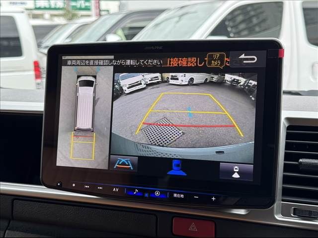 TOYOTA HIACE van 4WD 2025